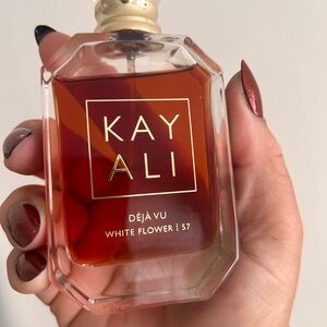 Kay Ali Déjà Vu White Flower | 57